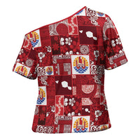 Tahiti Oaoa I Teie Noera Cross Shoulder Shirt Pacific Patchwork Xmas Vibes LT9 - Polynesian Pride