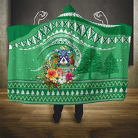 Norfolk Island Pine Tree Christmas Hooded Blanket Coat of Arm and Polynesian Pattern LT9 - Polynesian Pride