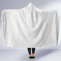 Lotu Tamaiti White Tongan Ngatu Hooded Blanket Polynesian Tribal Fonulei Pattern - Polynesian Pride