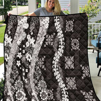 Hawaii Puakenikeni and Maile Lei Quilt Black Japanese Wave Style - Polynesian Pride