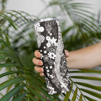 Hawaii Puakenikeni and Maile Lei Skinny Tumbler Black Japanese Wave Style - Polynesian Pride