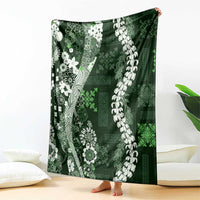 Hawaii Puakenikeni and Maile Lei Blanket Green Japanese Wave Style - Polynesian Pride