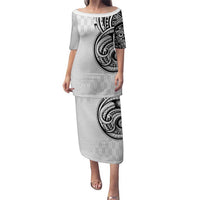 Hawaii and Japanese Culture Personalised Puletasi With Polynesian Tribal Tattoo Style