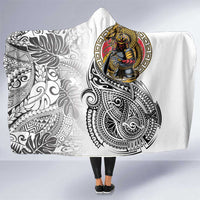 Japanese Samurai Warrior Hooded Blanket White Polynesian Tattoo Style LT9 One Size White - Polynesian Pride
