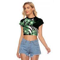 Plumeria Tribal Tattoo Raglan Cropped T Shirt Green Polynesian Pattern