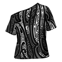 New Zealand Maori Taniko Cross Shoulder Shirt Black Kowhaiwhai Puhoro - Polynesian Pride