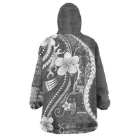 Samoa Siapo Tribal Pattern Wearable Blanket Hoodie Light Gray Polynesian Plumeria Tapa Motif LT9 - Polynesian Pride