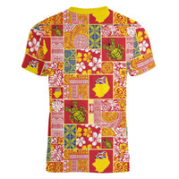 Niue Monuina e Kilisimasi Women V-Neck T-Shirt Pacific Patchwork Xmas Vibes LT9 - Polynesian Pride