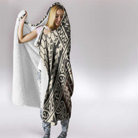 Niho Taniwha Kowhaiwhai Hooded Blanket LT9 - Polynesian Pride