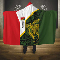 Personalised PNG Eastern Highlands Hooded Blanket Bird of Paradise Tattoo Flag Motif - Polynesian Pride