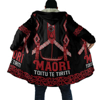 Toitu Te Tiriti Waitangi Cloak Black Wharenui House - Polynesian Pride
