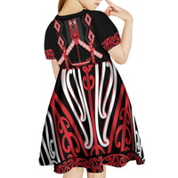Toitu Te Tiriti Waitangi Kid Short Sleeve Dress Black Wharenui House LT9 - Polynesian Pride
