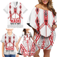 Toitu Te Tiriti Waitangi Family Matching Off Shoulder Short Dress and Hawaiian Shirt White Wharenui House - Polynesian Pride