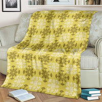 Yellow Hawaiian Quilt Blanket Hawaii Pineapple Monstera Palaka Motifs - Polynesian Pride
