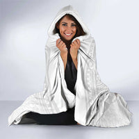 White Polynesia Hooded Blanket Tribal Pattern Tropical Frangipani LT14 - Polynesian Pride