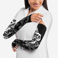 Hafa Adai Guam Discovery Day Arm Sleeves Chamorro Latte Stone Hand Black Version LT14 - Polynesian Pride