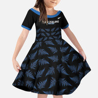 New Zealand Silver Fern Cricket Custom Family Matching Off Shoulder Maxi Dress and Hawaiian Shirt Black Cap T20 Version LT14 Daughter's Dress Black - Polynesian Pride