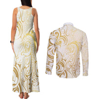 Gold And White Aotearoa Horse Racing Couples Matching Tank Maxi Dress and Long Sleeve Button Shirt NZ Maori Pattern LT14 - Polynesian Pride