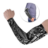 New Zealand Lizard Arm Sleeves Silver Fern Aotearoa Maori LT14 Set of 2 Black - Polynesian Pride