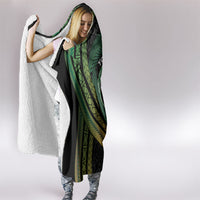 Personalised Vanuatu Independence Day Hooded Blanket July 30 Pig Tusk Long God Yumi Stanap LT14 - Polynesian Pride