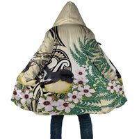 Endemic Tomtit New Zealand Cloak Miromiro Manuka Silver Fern Maori Pattern LT14 Unisex Cream - Polynesian Pride