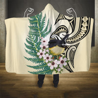 Endemic Tomtit New Zealand Hooded Blanket Miromiro Manuka Silver Fern Maori Pattern LT14 - Polynesian Pride
