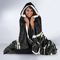 Aloha Hawaii Kalo Pikake Lei Hooded Blanket Chest Tattoo Black Hawaiian Pattern LT14 - Polynesian Pride