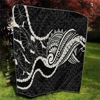 Aloha Hawaii Kalo Pikake Lei Quilt Chest Tattoo Black Hawaiian Pattern