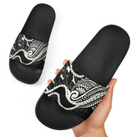 Aloha Hawaii Kalo Pikake Lei Slide Sandals Chest Tattoo Black Hawaiian Pattern LT14 - Polynesian Pride