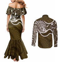 Aloha Hawaii Kalo Pikake Lei Couples Matching Mermaid Dress and Long Sleeve Button Shirt Chest Tattoo Gold Hawaiian Pattern