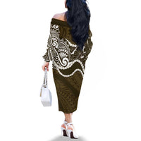 Aloha Hawaii Kalo Pikake Lei Family Matching Off The Shoulder Long Sleeve Dress and Hawaiian Shirt Chest Tattoo Gold Hawaiian Pattern
