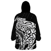 New Zealand Eel Wearable Blanket Hoodie Tuna Aotearoa Maori Patten - Black LT14 - Polynesian Pride