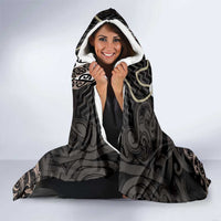 Aotearoa Hei Matau Hooded Blanket Haka Kiwi Mix Maori Mangopare LT14 - Polynesian Pride