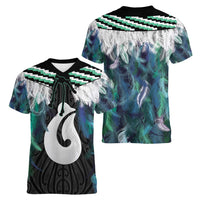 Aotearoa Korowai Motif Women V-Neck T-Shirt Hei Matau Poutama Maori Pattern