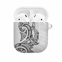 New Zealand Hammerhead Shark AirPods Case Maori Haehae Mangopare White LT14 White - Polynesian Pride