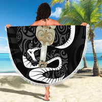 Black New Zealand Eel Beach Blanket Aotearoa Maori Tuna With Kotiate Weapon LT14 - Polynesian Pride