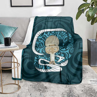 Turquoise New Zealand Eel Blanket Aotearoa Maori Tuna With Kotiate Weapon LT14 - Polynesian Pride