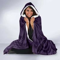 Purple New Zealand Eel Hooded Blanket Aotearoa Maori Tuna With Kotiate Weapon LT14 - Polynesian Pride