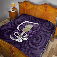 Purple New Zealand Eel Quilt Aotearoa Maori Tuna With Kotiate Weapon