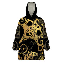 Black And Gold Aotearoa Whai Wearable Blanket Hoodie NZ Stingrays Maori Curves Style LT14 One Size Gold - Polynesian Pride