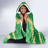 Green Palaka Hawaii Mele Kalikimaka Hooded Blanket Ohia Lehua Monstera Puakenikeni Lei - Polynesian Pride