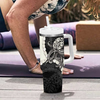Black Polynesia Tribal Octopus Tattoo Tumbler With Handle Pikake Lei Polynesian Pattern LT14 - Polynesian Pride