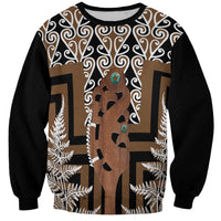 New Zealand Sweatshirt Maori Maripi Knife With Poutama Art LT14 Unisex Brown - Polynesian Pride