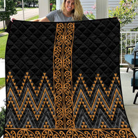 Gold Aotearoa Mangopare Kowhaiwhai and Niho Taniwha Quilt Maori New Zealand