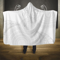Tonga White Sunday Hooded Blanket Fakame Tongan Ngatu Turtle LT14 - Polynesian Pride