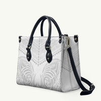 Niue White Sunday Leather Bag Aho Tapu Fanau Hiapo Pattern LT14 White - Polynesian Pride