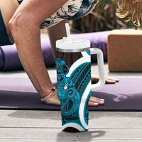 Kikorangi Aotearoa Atua Tumatauenga Tumbler With Handle Maori God Of War Tiki With Taiaha LT14 - Polynesian Pride