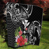 Hawaii Iwa Bird Quilt Great Frigatebird Kanaka Tropical Flowers - Polynesian Pride