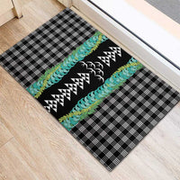 Black Palaka Hawaii Iwa Bird Rubber Doormat Hawaiian Kakau Jade Vine Lei - Polynesian Pride