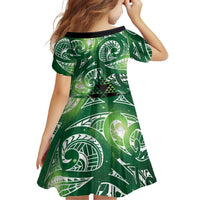 Matariki New Zealand Family Matching Off Shoulder Maxi Dress and Hawaiian Shirt NZ Niho Taniwha Maori New Year Green Galaxy